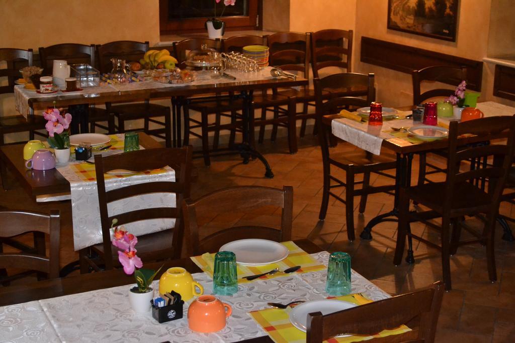 Locanda La Sosta Cavaion Veronese Exterior foto